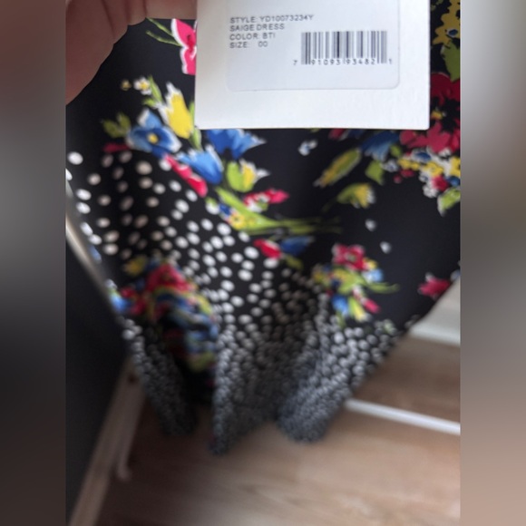 NWT Likely: Saige Mixed Print Sleeveless Dress - Size 00 - Picture 5 of 7